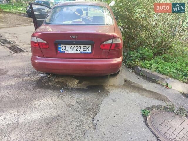 Красный Дэу Сенс, объемом двигателя 1.3 л и пробегом 213 тыс. км за 2000 $, фото 1 на Automoto.ua