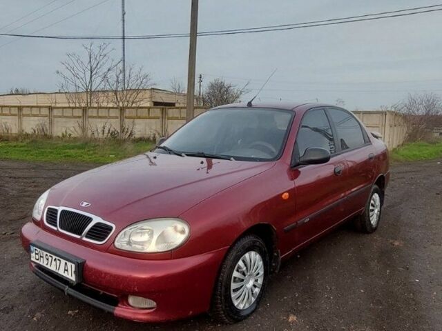 Червоний Деу Сенс, об'ємом двигуна 1.3 л та пробігом 300 тис. км за 1500 $, фото 2 на Automoto.ua