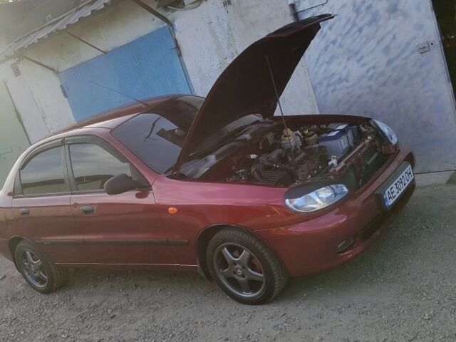 Красный Дэу Сенс, объемом двигателя 1.5 л и пробегом 300 тыс. км за 3500 $, фото 8 на Automoto.ua