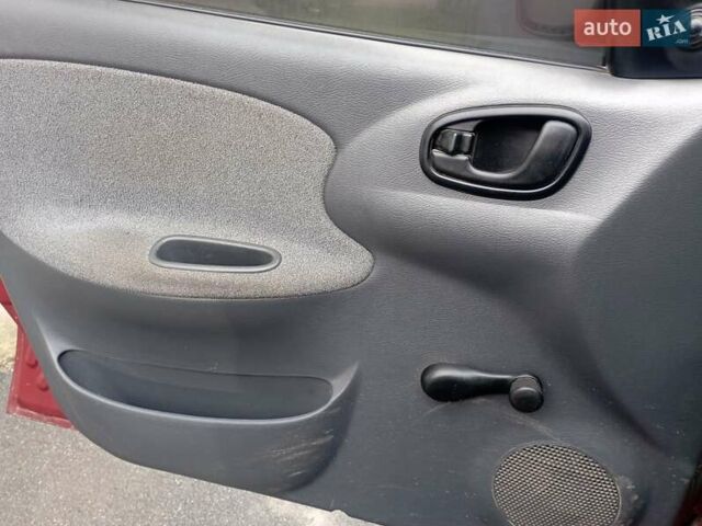 Красный Дэу Сенс, объемом двигателя 1.3 л и пробегом 169 тыс. км за 1400 $, фото 15 на Automoto.ua