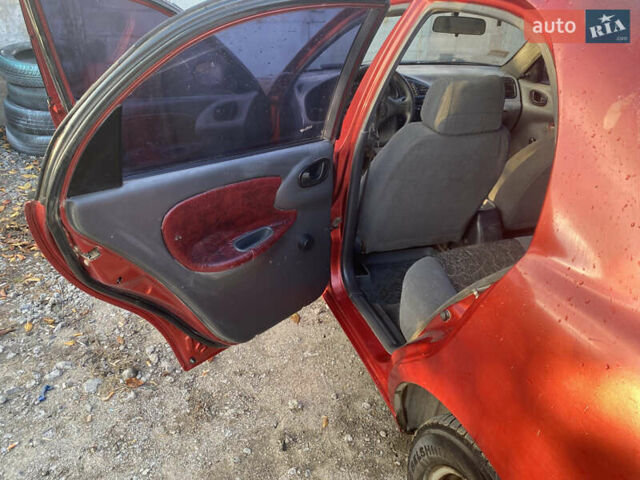 Красный Дэу Сенс, объемом двигателя 1.3 л и пробегом 84 тыс. км за 1100 $, фото 7 на Automoto.ua