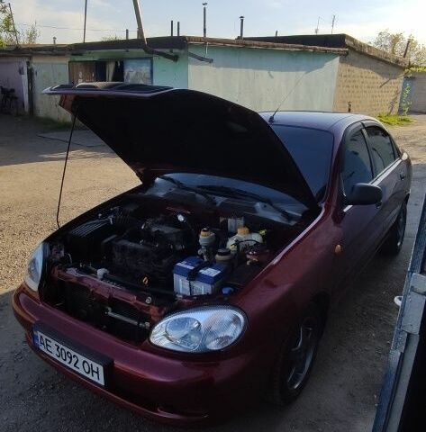 Красный Дэу Сенс, объемом двигателя 1.5 л и пробегом 300 тыс. км за 3500 $, фото 9 на Automoto.ua