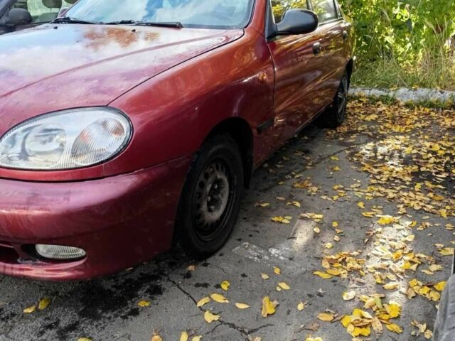 Деу Сенс 2005 у Дрогобичі на Automoto.ua Червоний Деу Сенс, об'ємом двигуна 0 л та пробігом 320 тис. км за 1000 $, фото 1 на Automoto.ua