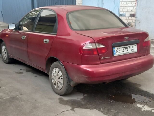 Дэу Сенс 2005 в Кривом Роге на Automoto.ua Красный Дэу Сенс, объемом двигателя 1.5 л и пробегом 250 тыс. км за 2000 $, фото 5 на Automoto.ua