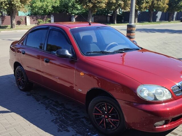 Червоний Деу Сенс, об'ємом двигуна 1.5 л та пробігом 157 тис. км за 3100 $, фото 2 на Automoto.ua