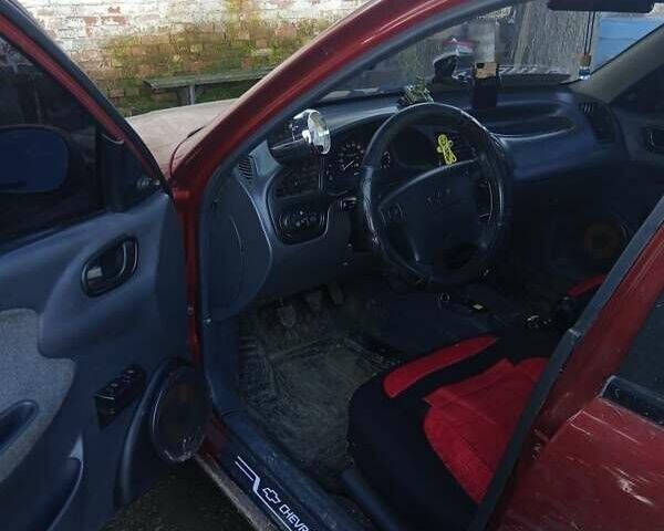 Красный Дэу Сенс, объемом двигателя 1.3 л и пробегом 195 тыс. км за 2000 $, фото 3 на Automoto.ua