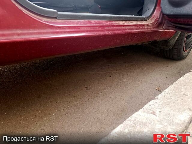 Красный Дэу Сенс, объемом двигателя 1.3 л и пробегом 208 тыс. км за 1600 $, фото 5 на Automoto.ua