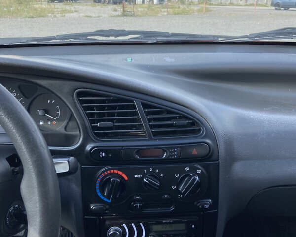 Червоний Деу Сенс, об'ємом двигуна 1.3 л та пробігом 93 тис. км за 2600 $, фото 9 на Automoto.ua