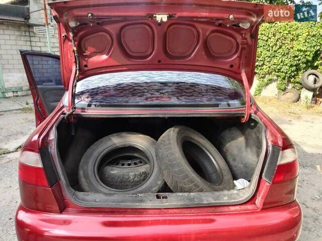 Червоний Деу Сенс, об'ємом двигуна 1.3 л та пробігом 275 тис. км за 1300 $, фото 4 на Automoto.ua