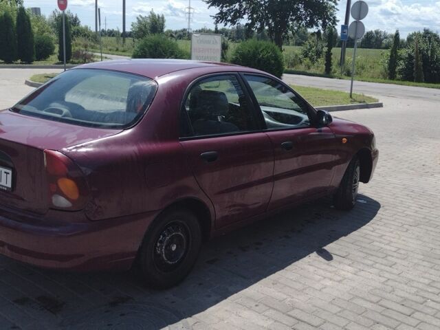 Красный Дэу Сенс, объемом двигателя 1.5 л и пробегом 477 тыс. км за 1200 $, фото 3 на Automoto.ua