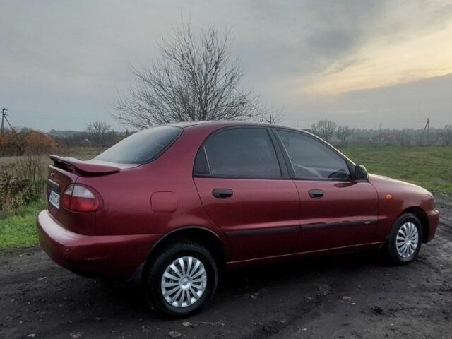 Червоний Деу Сенс, об'ємом двигуна 1.3 л та пробігом 300 тис. км за 1500 $, фото 4 на Automoto.ua