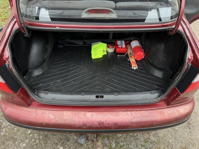 Червоний Деу Сенс, об'ємом двигуна 1.3 л та пробігом 270 тис. км за 1600 $, фото 7 на Automoto.ua