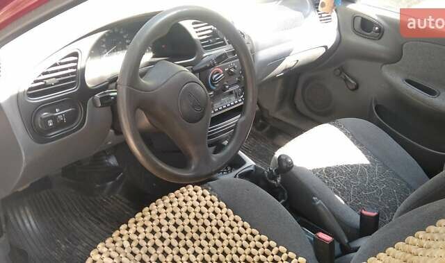 Красный Дэу Сенс, объемом двигателя 1.3 л и пробегом 214 тыс. км за 1900 $, фото 6 на Automoto.ua