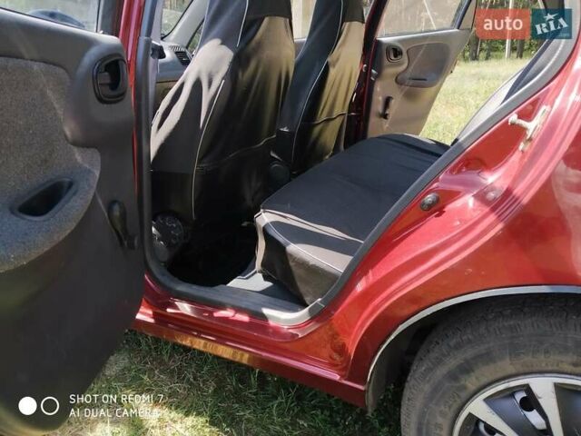Красный Дэу Сенс, объемом двигателя 1.3 л и пробегом 232 тыс. км за 2150 $, фото 10 на Automoto.ua