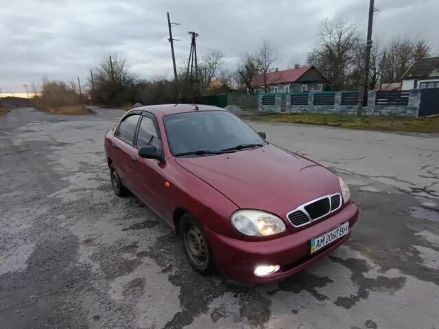 Червоний Деу Сенс, об'ємом двигуна 1.5 л та пробігом 250 тис. км за 1650 $, фото 17 на Automoto.ua