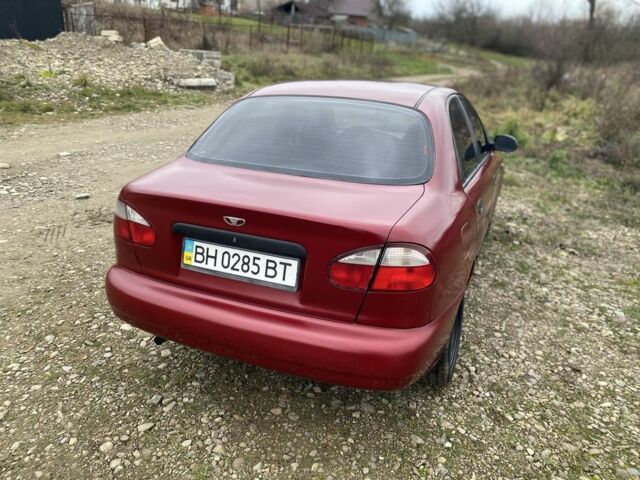 Красный Дэу Сенс, объемом двигателя 1.5 л и пробегом 220 тыс. км за 1350 $, фото 2 на Automoto.ua