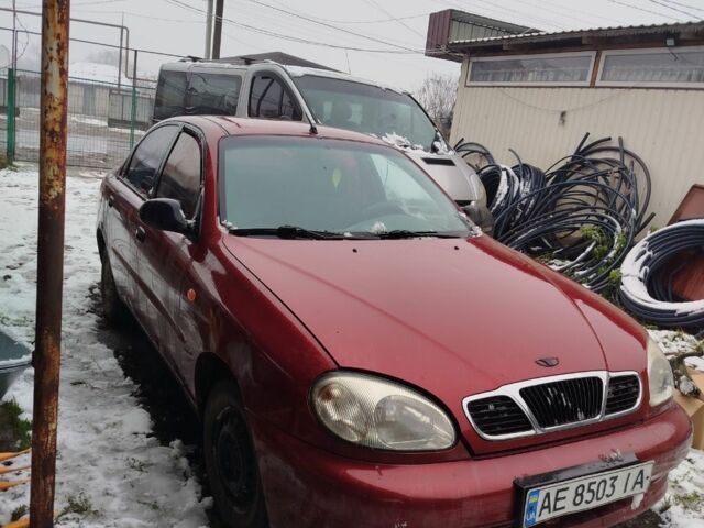 Красный Дэу Сенс, объемом двигателя 1.5 л и пробегом 192 тыс. км за 750 $, фото 1 на Automoto.ua