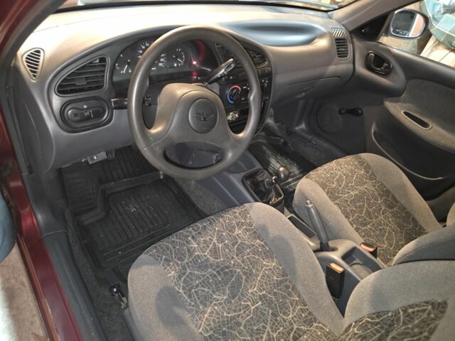 Червоний Деу Сенс, об'ємом двигуна 1.3 л та пробігом 140 тис. км за 2300 $, фото 6 на Automoto.ua