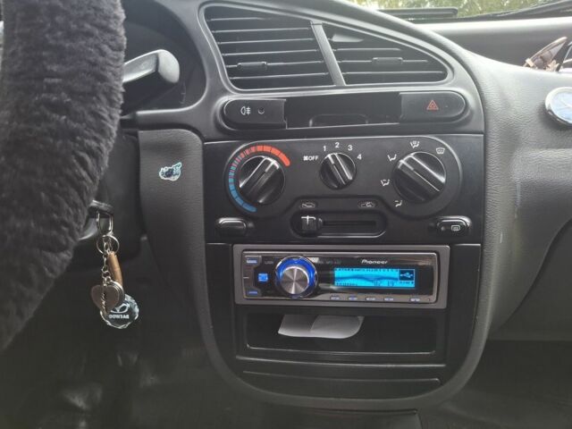 Дэу Сенс 2005 в Магалиновке на Automoto.ua Красный Дэу Сенс, объемом двигателя 1.3 л и пробегом 230 тыс. км за 2376 $, фото 4 на Automoto.ua