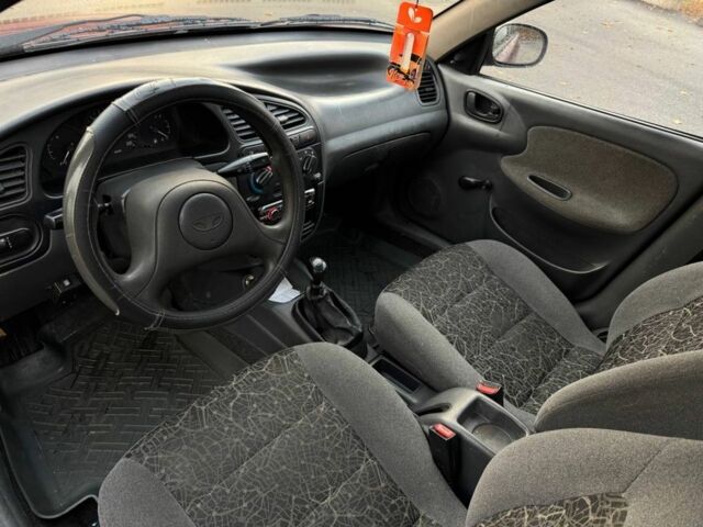 Красный Дэу Сенс, объемом двигателя 1.4 л и пробегом 125 тыс. км за 1400 $, фото 2 на Automoto.ua