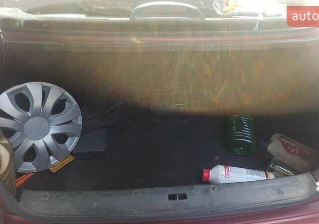 Красный Дэу Сенс, объемом двигателя 1.3 л и пробегом 141 тыс. км за 1750 $, фото 4 на Automoto.ua