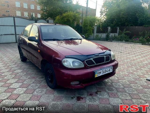 Красный Дэу Сенс, объемом двигателя 1.3 л и пробегом 200 тыс. км за 1200 $, фото 1 на Automoto.ua