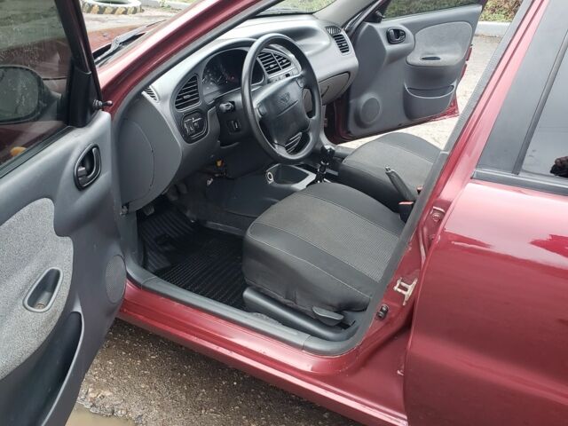 Красный Дэу Сенс, объемом двигателя 1.5 л и пробегом 237 тыс. км за 1950 $, фото 8 на Automoto.ua