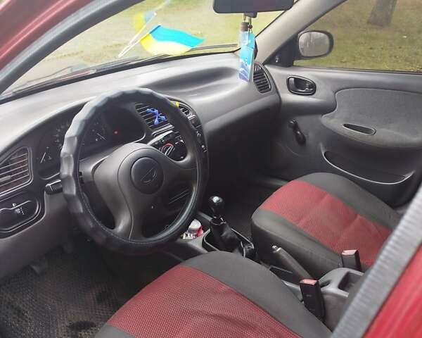Красный Дэу Сенс, объемом двигателя 1.3 л и пробегом 170 тыс. км за 2199 $, фото 9 на Automoto.ua