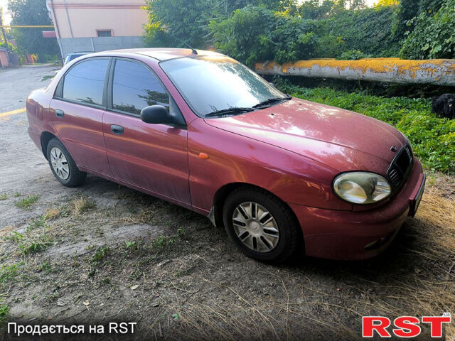 Красный Дэу Сенс, объемом двигателя 1.3 л и пробегом 222 тыс. км за 1750 $, фото 2 на Automoto.ua