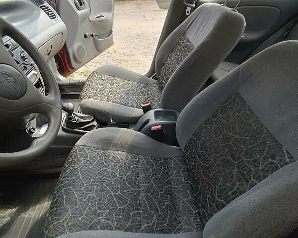 Красный Дэу Сенс, объемом двигателя 1.3 л и пробегом 192 тыс. км за 2300 $, фото 11 на Automoto.ua
