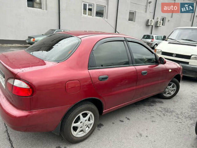Деу Сенс 2005 у Вінниці на Automoto.ua Червоний Деу Сенс, об'ємом двигуна 1.3 л та пробігом 206 тис. км за 1850 $, фото 8 на Automoto.ua