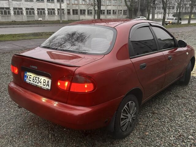 Красный Дэу Сенс, объемом двигателя 1.6 л и пробегом 252 тыс. км за 2499 $, фото 3 на Automoto.ua