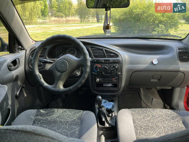 Красный Дэу Сенс, объемом двигателя 0 л и пробегом 97 тыс. км за 2100 $, фото 9 на Automoto.ua
