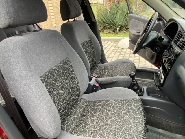 Червоний Деу Сенс, об'ємом двигуна 1.3 л та пробігом 140 тис. км за 2350 $, фото 13 на Automoto.ua