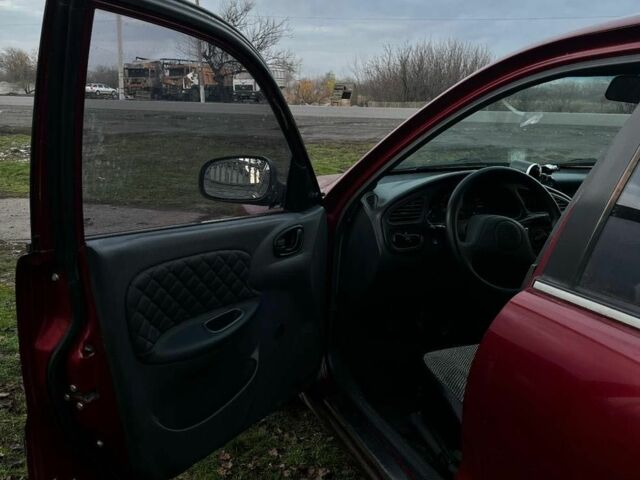 Красный Дэу Сенс, объемом двигателя 1.3 л и пробегом 154 тыс. км за 1499 $, фото 2 на Automoto.ua