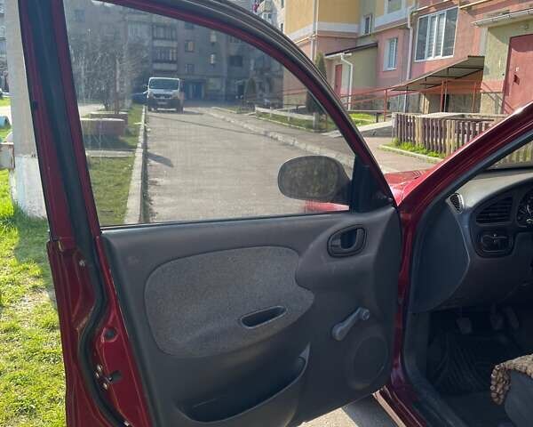 Красный Дэу Сенс, объемом двигателя 1.3 л и пробегом 322 тыс. км за 2100 $, фото 10 на Automoto.ua