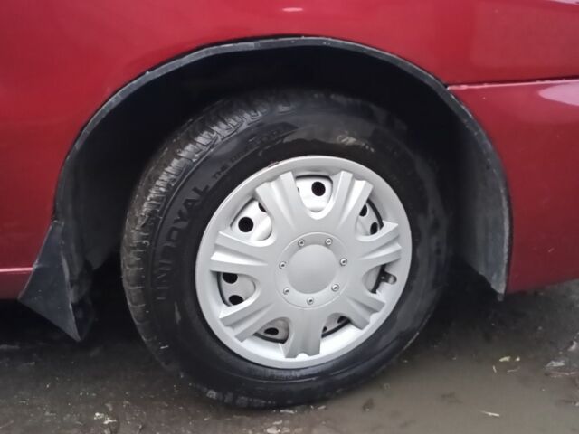 Червоний Деу Сенс, об'ємом двигуна 1.3 л та пробігом 220 тис. км за 1850 $, фото 4 на Automoto.ua