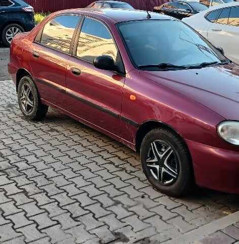 Красный Дэу Сенс, объемом двигателя 1.3 л и пробегом 205 тыс. км за 1300 $, фото 5 на Automoto.ua