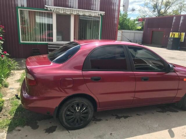 Червоний Деу Сенс, об'ємом двигуна 1.6 л та пробігом 300 тис. км за 2600 $, фото 2 на Automoto.ua