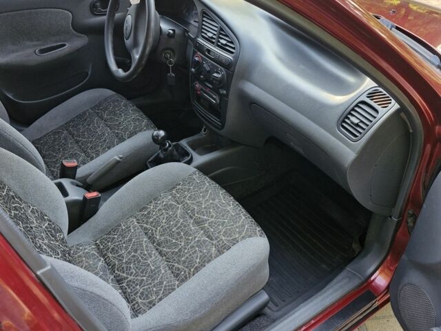 Червоний Деу Сенс, об'ємом двигуна 1.5 л та пробігом 217 тис. км за 2800 $, фото 13 на Automoto.ua