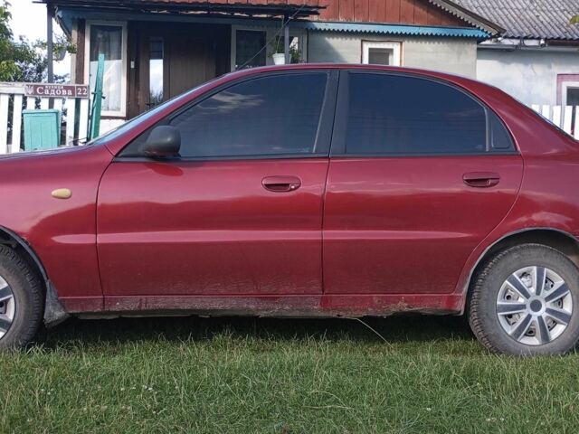 Красный Дэу Сенс, объемом двигателя 1.3 л и пробегом 2 тыс. км за 800 $, фото 6 на Automoto.ua