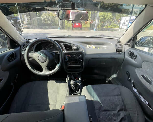 Красный Дэу Сенс, объемом двигателя 1.3 л и пробегом 127 тыс. км за 1850 $, фото 7 на Automoto.ua