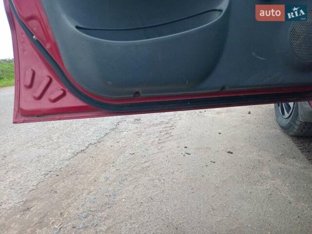 Красный Дэу Сенс, объемом двигателя 1.3 л и пробегом 270 тыс. км за 1600 $, фото 5 на Automoto.ua