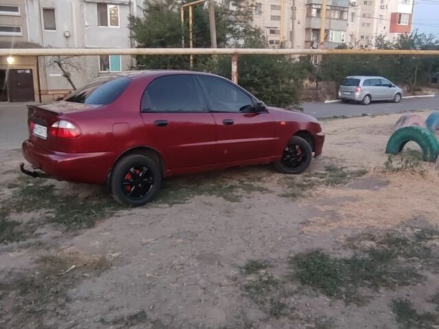 Деу Сенс 2006 у Подільськ (Котовськ) на Automoto.ua Червоний Деу Сенс, об'ємом двигуна 1.5 л та пробігом 230 тис. км за 2200 $, фото 1 на Automoto.ua