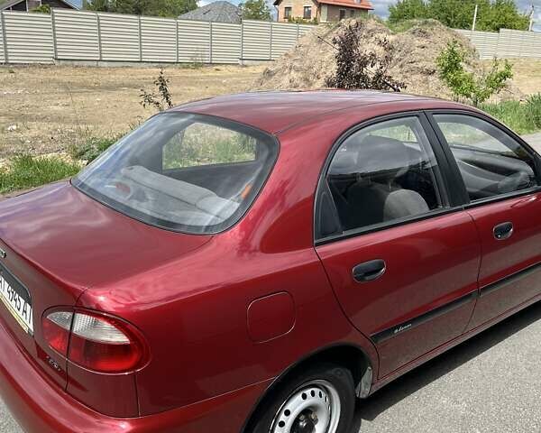Красный Дэу Сенс, объемом двигателя 1.3 л и пробегом 32 тыс. км за 3300 $, фото 1 на Automoto.ua