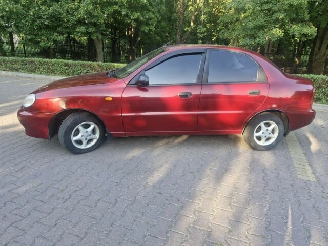 Червоний Деу Сенс, об'ємом двигуна 1.5 л та пробігом 217 тис. км за 2800 $, фото 2 на Automoto.ua