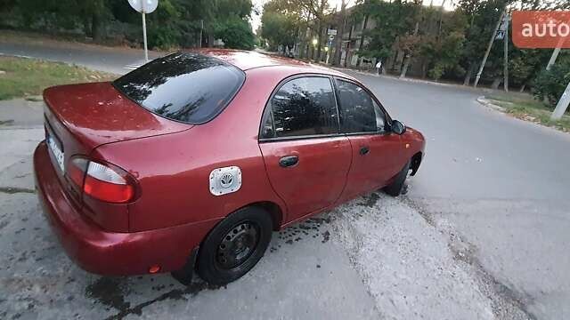 Червоний Деу Сенс, об'ємом двигуна 1.35 л та пробігом 170 тис. км за 2400 $, фото 6 на Automoto.ua