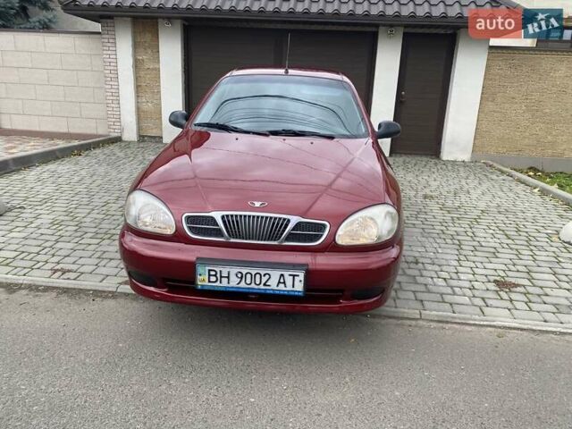 Красный Дэу Сенс, объемом двигателя 1.3 л и пробегом 140 тыс. км за 2350 $, фото 3 на Automoto.ua