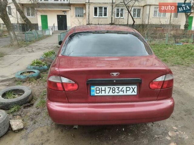 Красный Дэу Сенс, объемом двигателя 1.3 л и пробегом 200 тыс. км за 2600 $, фото 5 на Automoto.ua