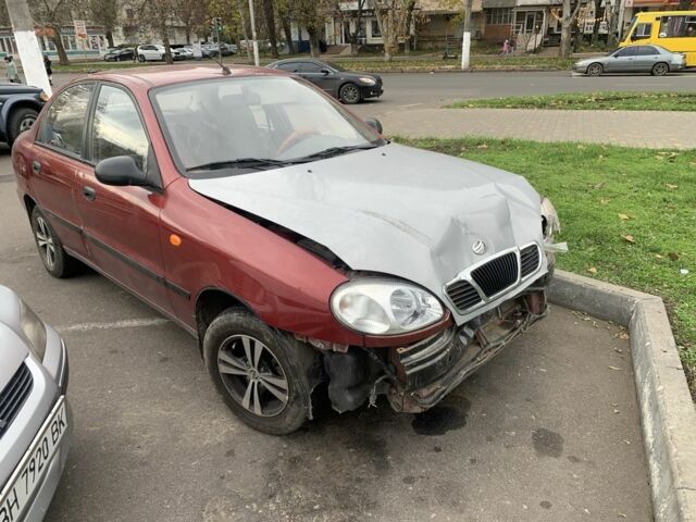 Красный Дэу Сенс, объемом двигателя 1.3 л и пробегом 150 тыс. км за 799 $, фото 2 на Automoto.ua